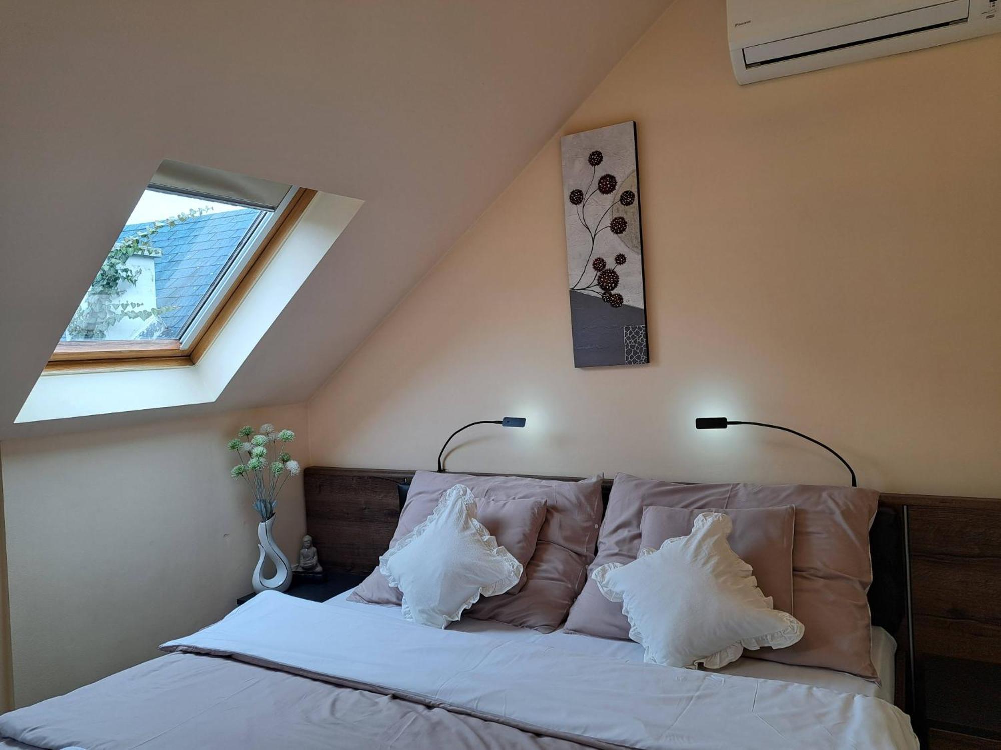 Orient Apartmanhaz Eger Bagian luar foto