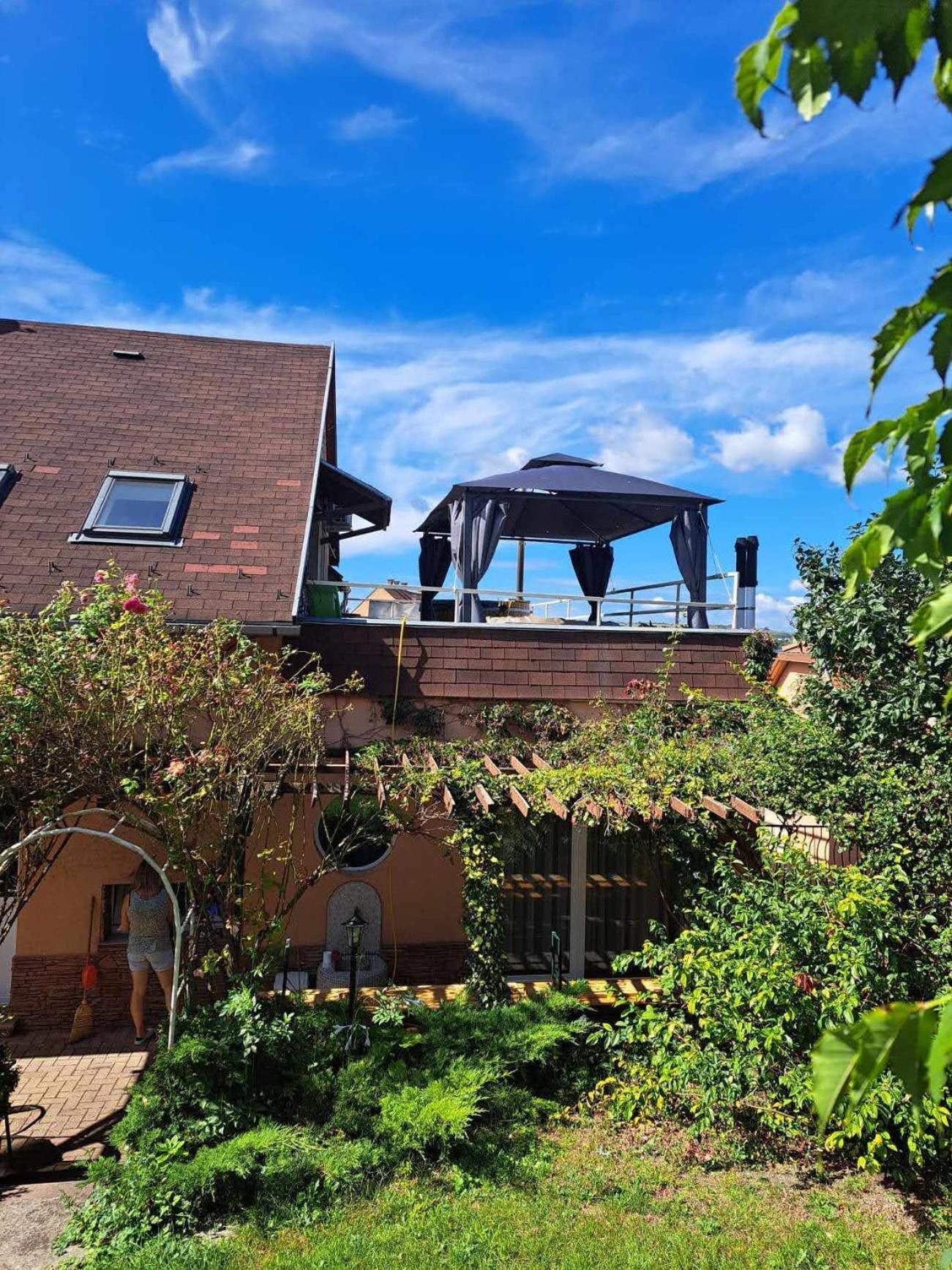 Orient Apartmanhaz Eger Bagian luar foto